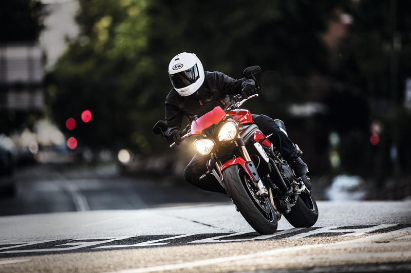 Illustration for article titled The New 2016 Triumph Speed Triple S & R Get More Power And New, But Still Weird Headlights